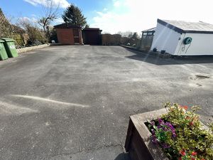 Rear - click for photo gallery